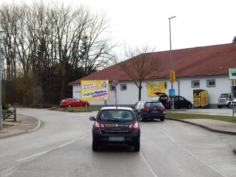 Gänsäckerstr.  99/Einf. Netto