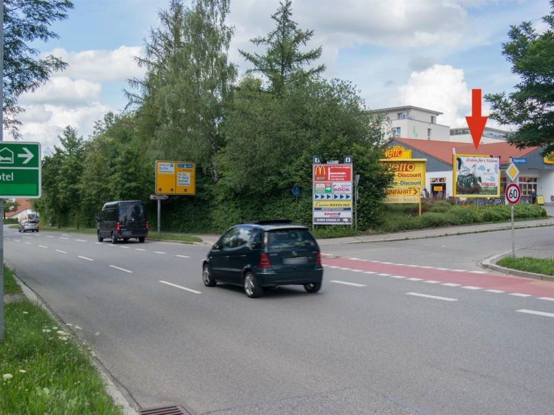 Calgeerstr.  10 Si. Bahnhofstr. quer/Einf. Netto