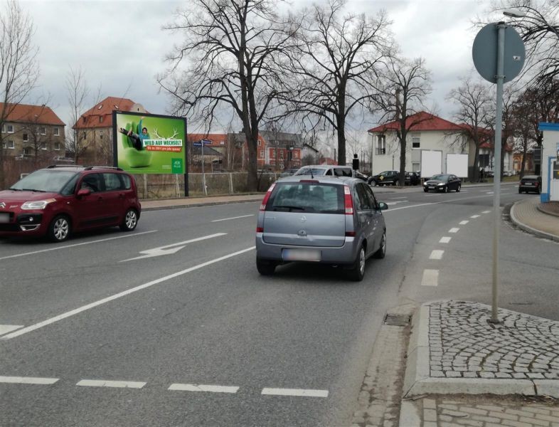 Bahnhofsplatz   6 re.