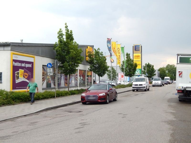 Ludwig-Erhard-Str.   2/Zeppelinstr. Netto