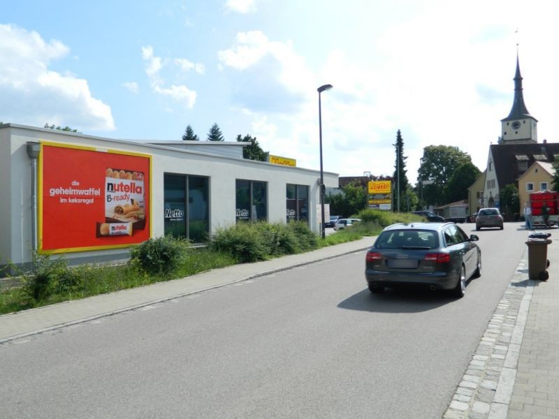 Erlanger Str.   8/Netto Si. Str.