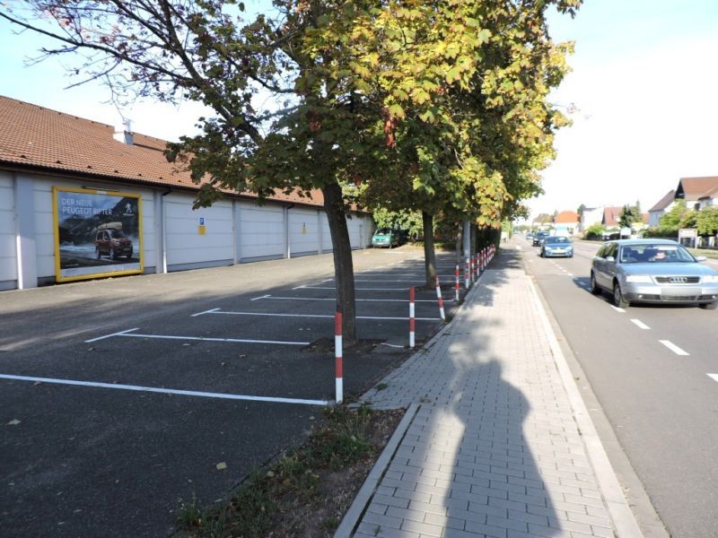 Bruchsaler Str.  24 Netto Si. Str. re.