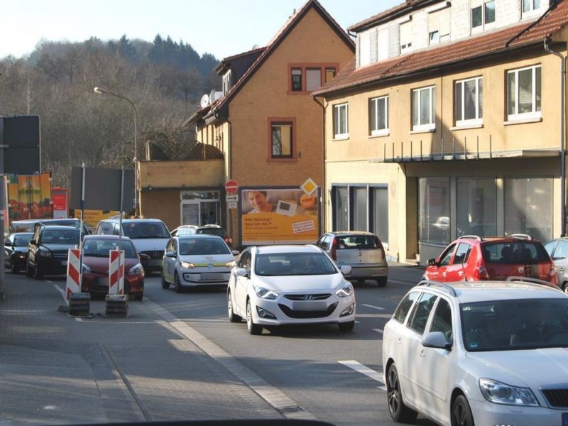 Bahnstr.   2/Weinheimer Str.  B38 quer