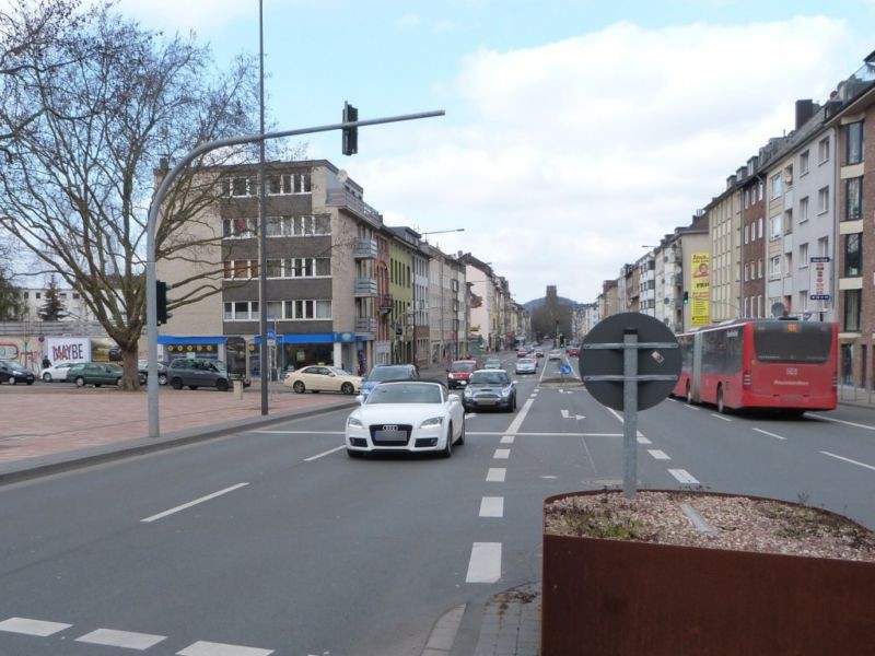 Beverstr.  27/Adalbertsteinweg