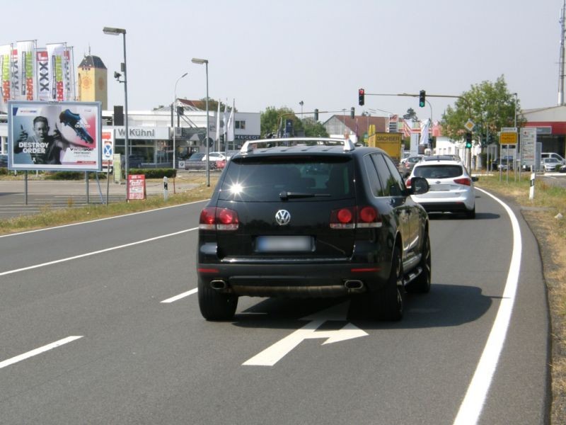 Am Wasserwerk   4/Zeiler Str. B26 quer li.