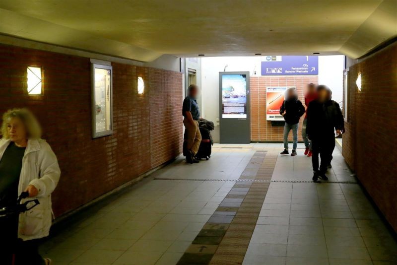 Bf, Personentunnel