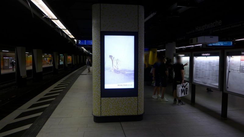 S-Bf Hauptwache, Bstg.,Gl.2,Ri.Ffm Süd, VS 3.Säule