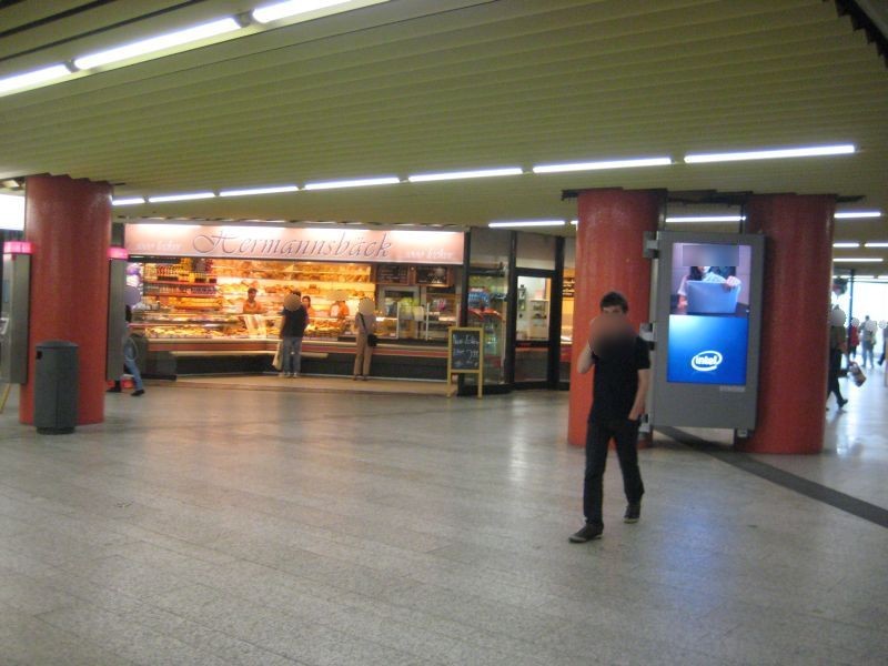 S-Bf Stadtmitte,Rotebühlpassage,Ri.S-Bahn,re.1