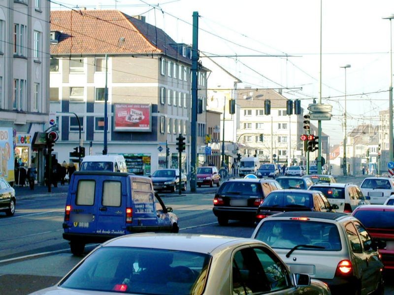 Kurfürstenstr. 4/Steeler Str.