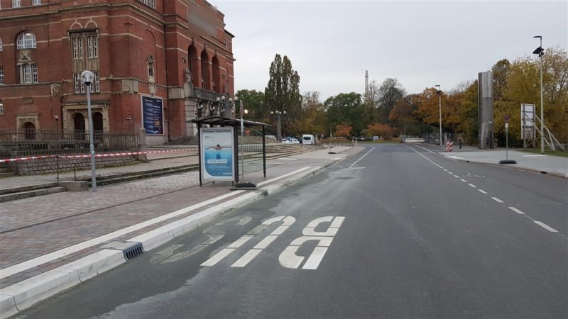 Rathausplatz   4/sew./We.li.