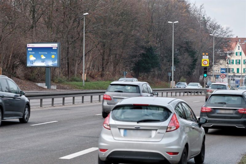 Bismarckring vor Adenauerbrücke/We.li.