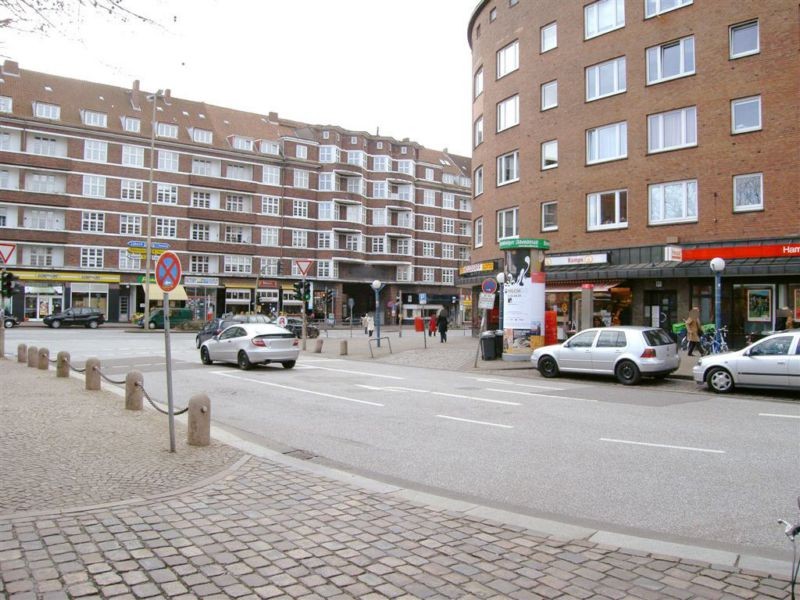 Winterhuder Marktplatz  21/Hudtwalckerstr.