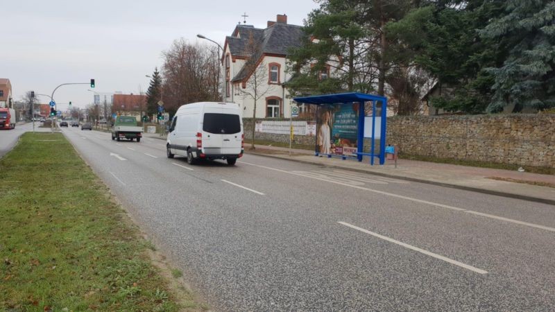 Waßmannsdorfer Ch. vor Kirchstr. Richtung SXF