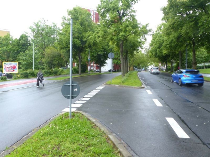 Franz-Schubert-Str.  38/Netto Si. Str. quer