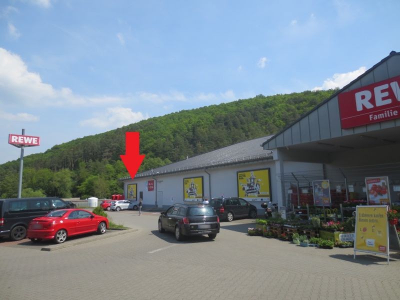 Artur-Herzog-Str.   1/REWE/li. 1. Sto.