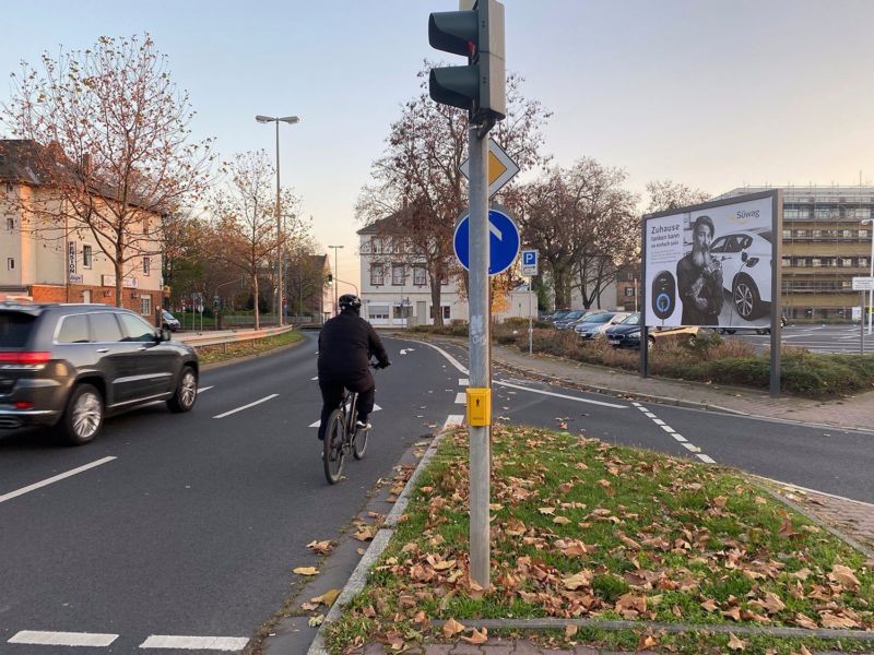 Leunastr. 12 geg./Emmerich-Josef-Str. PP IP