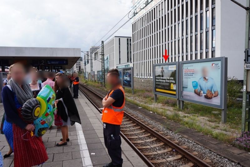 S-Bf Hackerbrücke, HGL 2, 5. Sto. (1/2)(SY27)