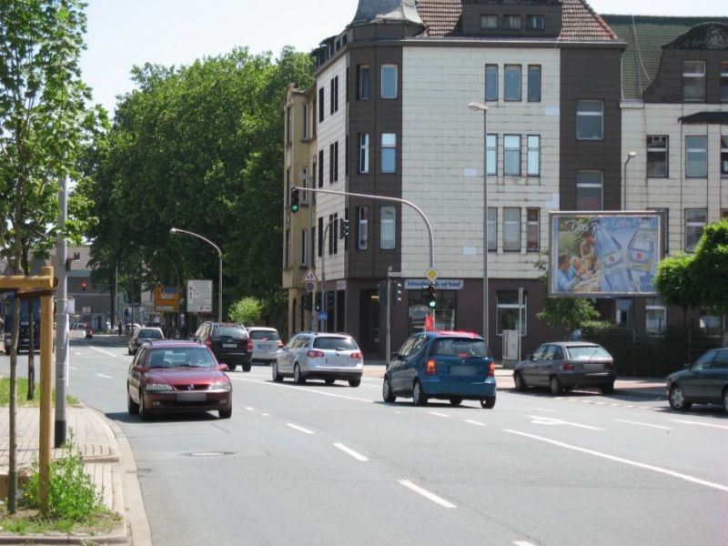 Rheinhauser Str. 188/Brückenstr.