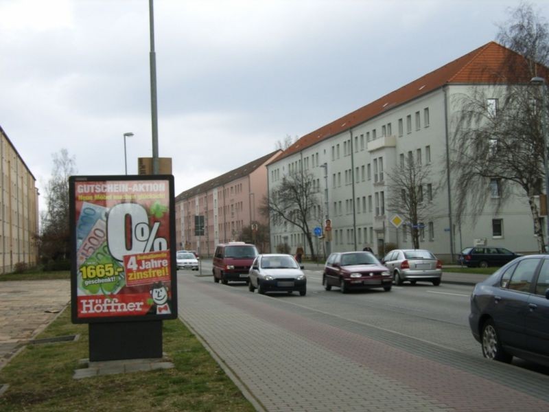 Str. des Friedens saw. Nh. Häuerstr./We.li.