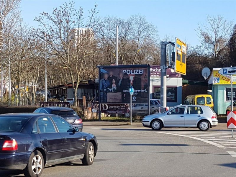 Schmidtstr./Am Römerhof vor Imbiss