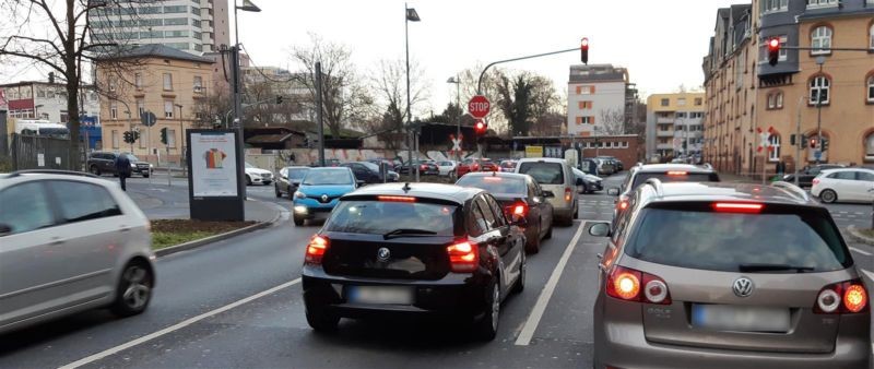 Rat-Beil-Str. geg. 1/Friedberger Landstr./We.li.