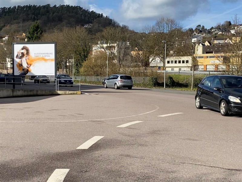 Am Leukbach   2/REWE PP/Sto. 1/We.li.
