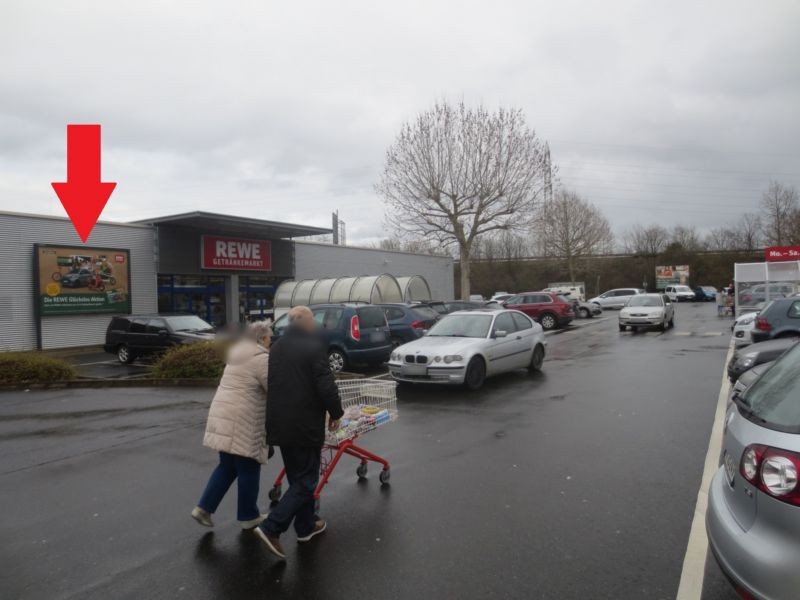 Königsberger Str.   4/REWE PP/Am Eing.