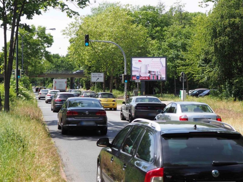 Richard-Boljahn-Allee/Friedrich-Stampfer-Str.