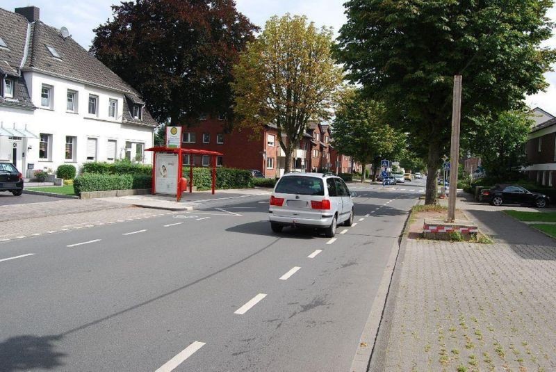 Hauptstr.  93/HST Clemens-Hofbauer-Str. sew./We.li