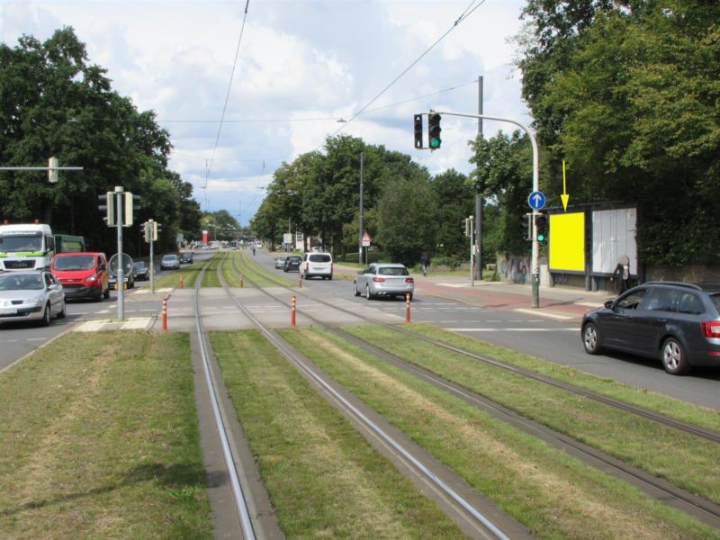 Waller Heerstraße geg. Lange Reihe (SB) / li.