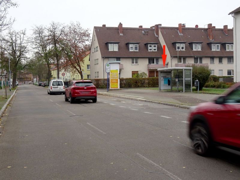 Von-Sauer-Str.  11-13/REWE-PP/Mitte Si. Markteing.