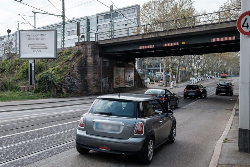 Seckenheimer Landstr. vor DB-Brücke sew.