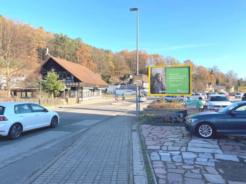 Hauptstr.  27/Netto quer/We.re.