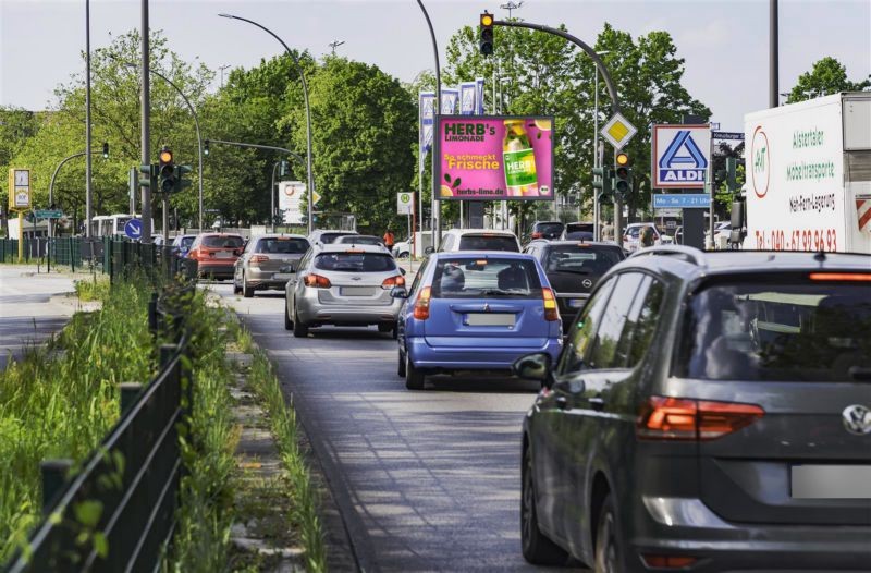 Jenfelder Allee/Nh. Kreuzburger Str.