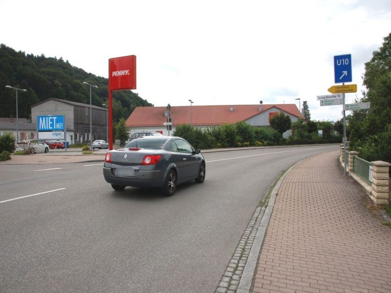 Untere Illereicher Str.   2/Penny geg. Eing./Si. S