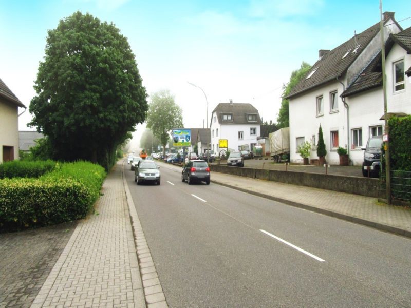 Hauptstr.  48 (B8)/We.re. CS