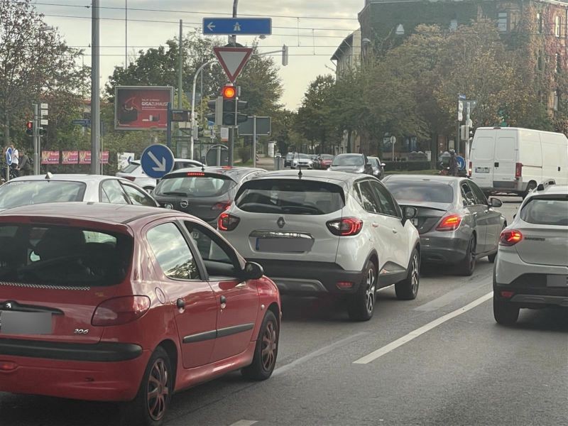 Deutsche Str. geg. 27/Lorscher Str./We.li.