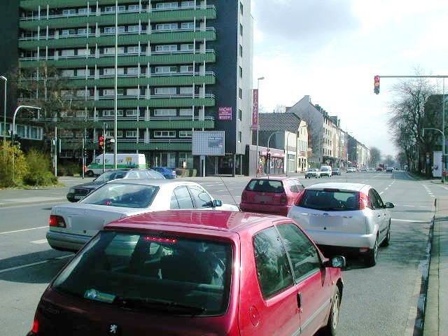 Koloniestr./Grabenstr. 181