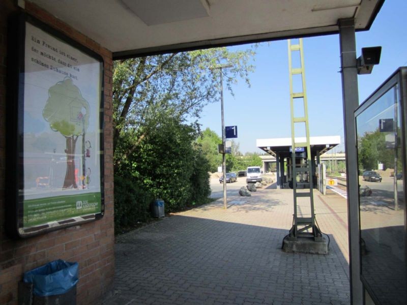 S-Bf Feucht, Bf-Gebäude, Si. Gleise