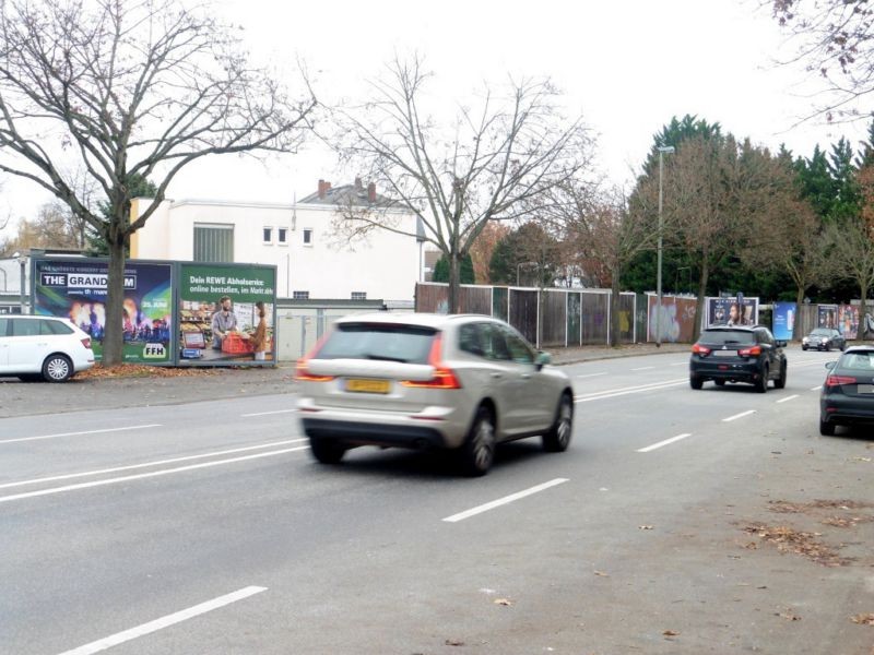 Dillenburger Str./Zeilweg  22 li.