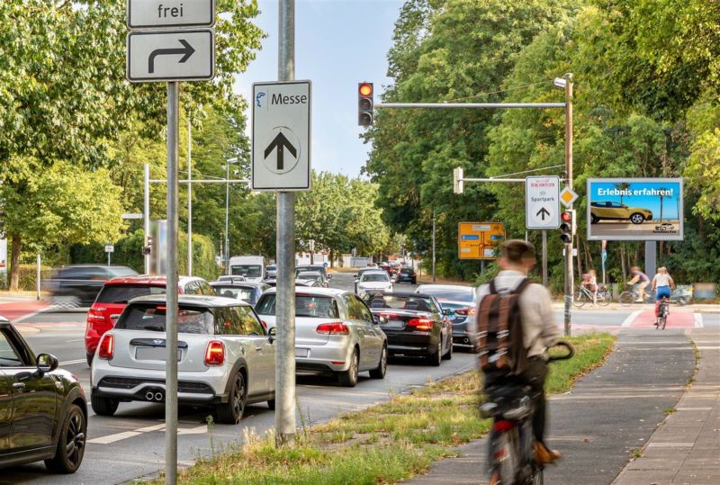 Klingerstr. / Hermann-Bahlsen-Allee/We.re.