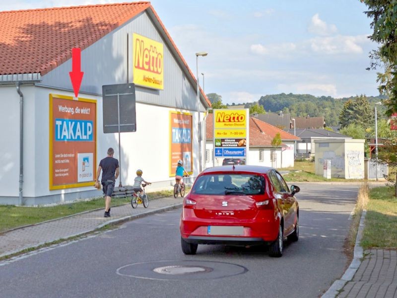 Lichtensteiner Str.  38 li. Netto