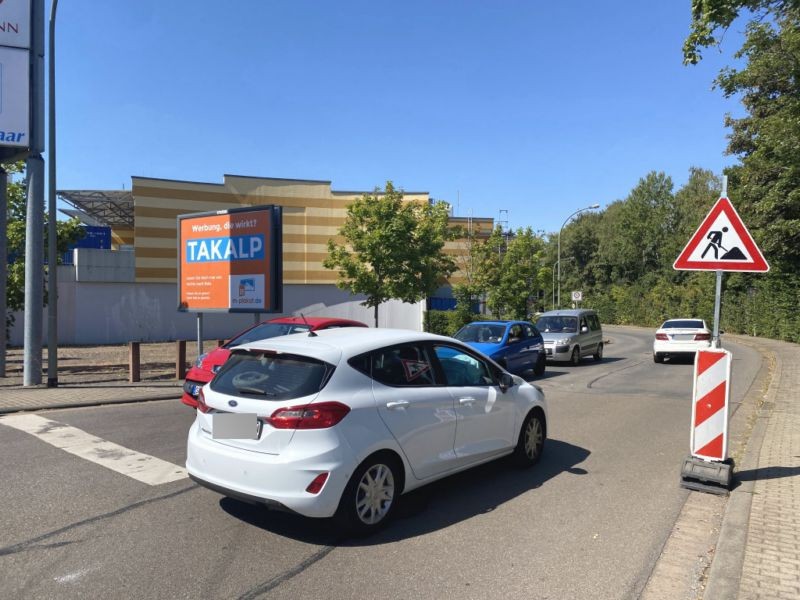 Walter-Wagner-Platz   1-4 Nh. Lidl/We.li.