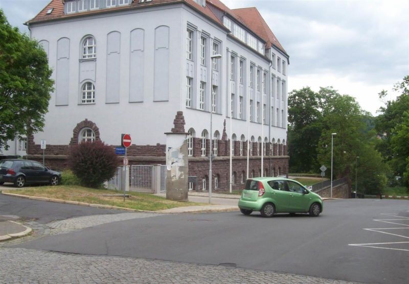 Friedhofstr./Wilhelm-Pieck-Schule