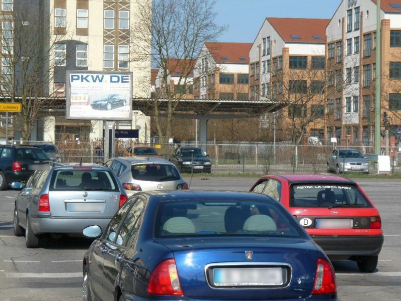 Märkische Allee geg. Mehrower Allee