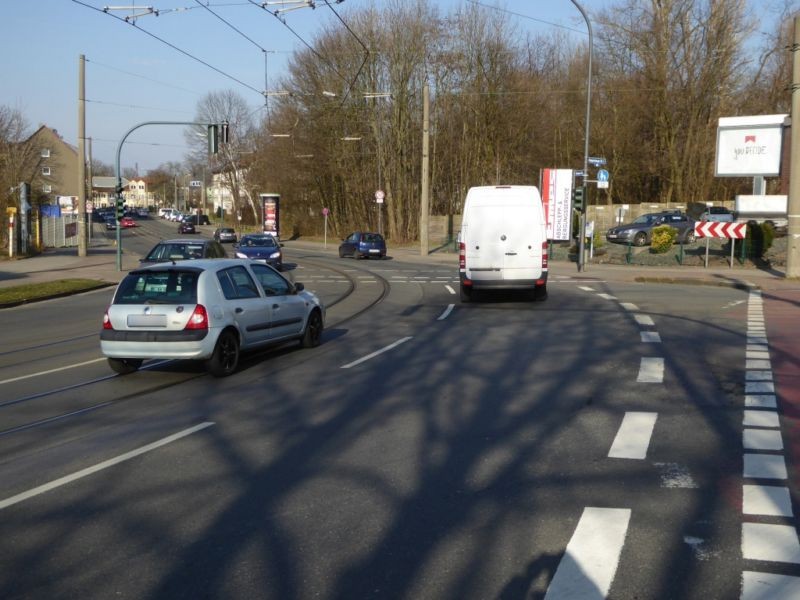 Stoppenberger Str. 104/Graf-Beust-Allee