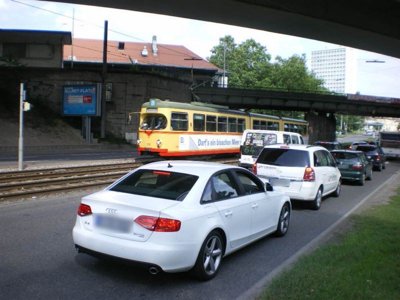 Honsellstr. v. DB-Brücke sew. li.