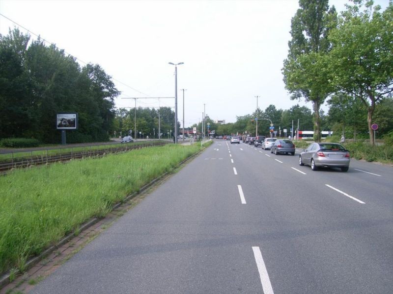 Julius-Brecht-Allee/Beneckendorffallee/We.li.