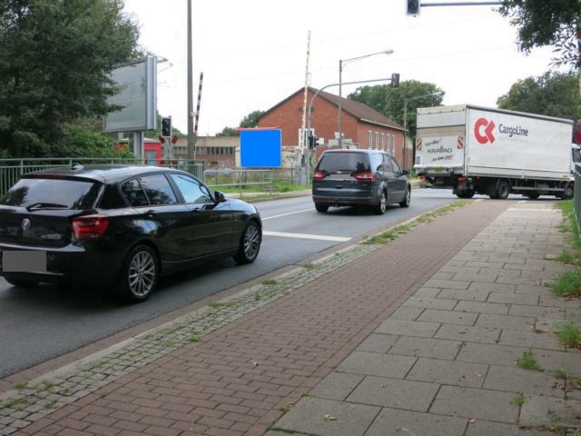 Uhthoffstr.   2/Warnemünder Weg