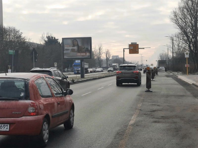 Märkische Allee 292/Mittelstreifen/We.li.